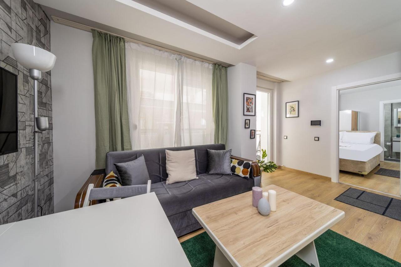 Modern And Cozy Apartment With Central Location And Balcony In Muratpasa, Antalya Extérieur photo