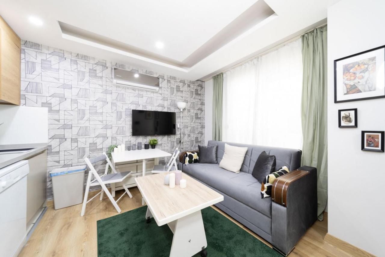 Modern And Cozy Apartment With Central Location And Balcony In Muratpasa, Antalya Extérieur photo